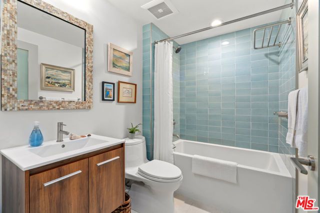 140 Ocean Park Boulevard 425, Santa Monica, CA 90405