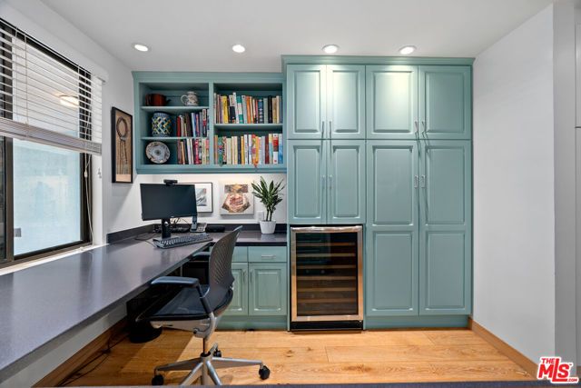 140 Ocean Park Boulevard 425, Santa Monica, CA 90405