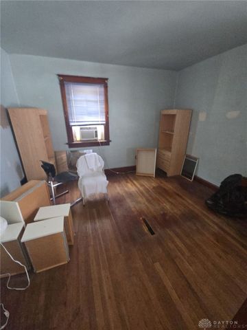 1209 Kammer Avenue, Dayton, OH 45417