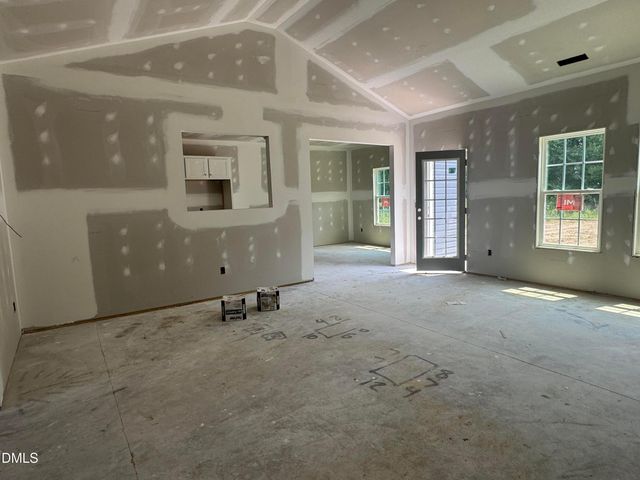402 Lyon Ests Drive, La Grange, NC 28551