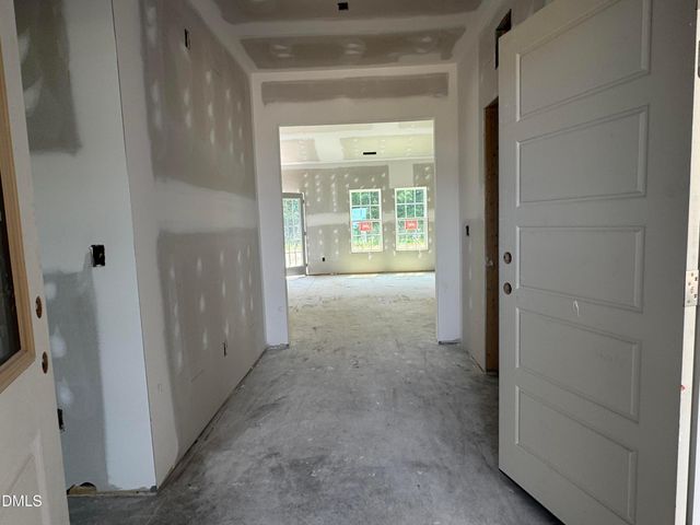 402 Lyon Ests Drive, La Grange, NC 28551