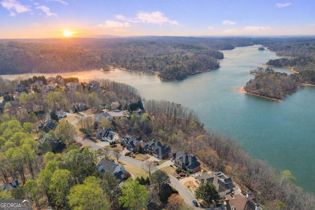 3518 Lake Breeze Lane, Gainesville, GA 30506