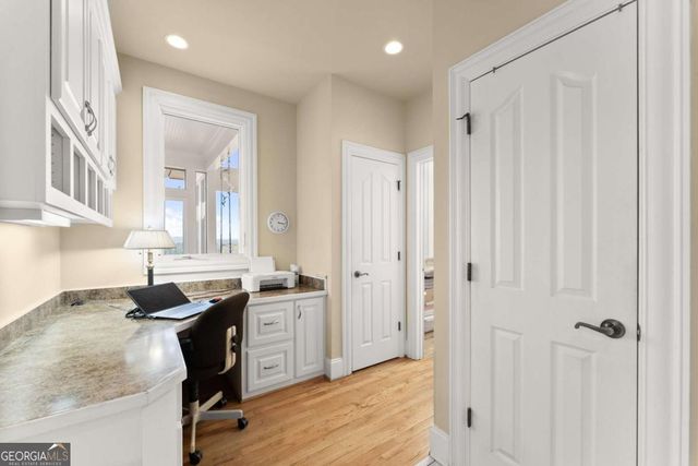 3518 Lake Breeze Lane, Gainesville, GA 30506