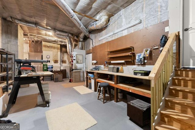 3518 Lake Breeze Lane, Gainesville, GA 30506