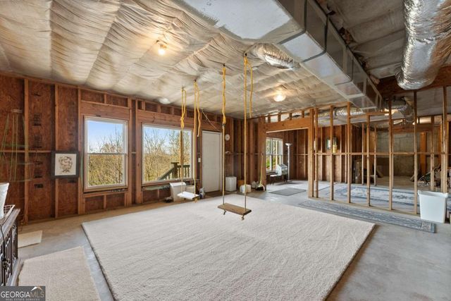 3518 Lake Breeze Lane, Gainesville, GA 30506