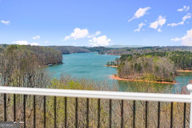 3518 Lake Breeze Lane, Gainesville, GA 30506