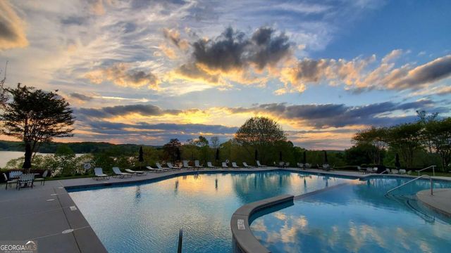 3518 Lake Breeze Lane, Gainesville, GA 30506