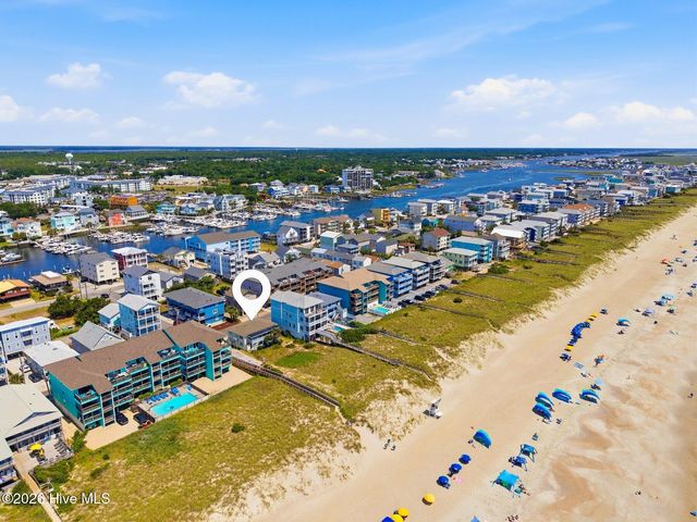 500 Carolina Beach Avenue N, Carolina Beach, NC 28428