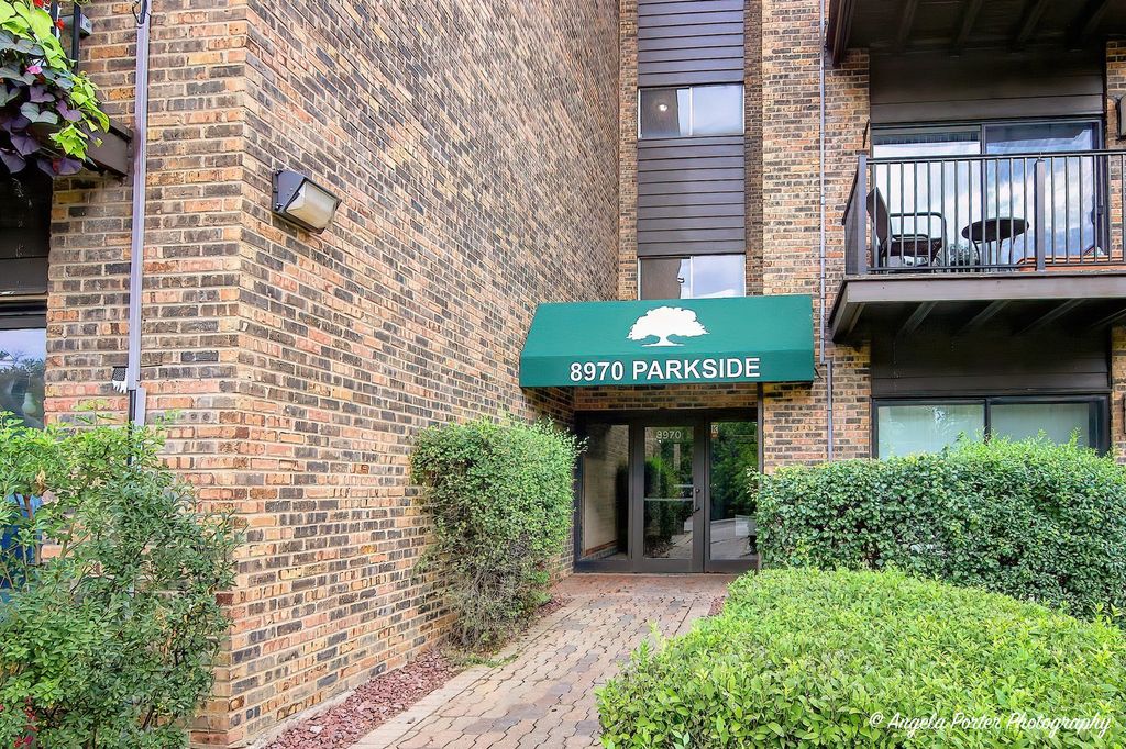 8970 N Parkside Avenue 406, Des Plaines, IL 60016 — photo 2
