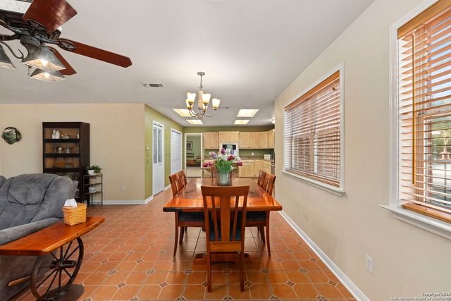 4335 Mail Route, Fischer, TX 78623