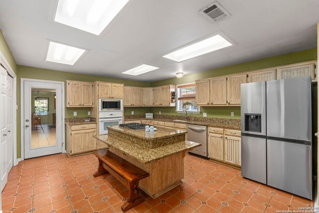 4335 Mail Route, Fischer, TX 78623