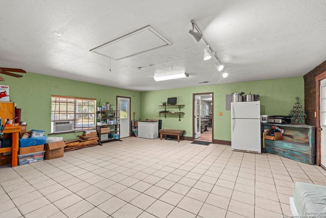 4335 Mail Route, Fischer, TX 78623