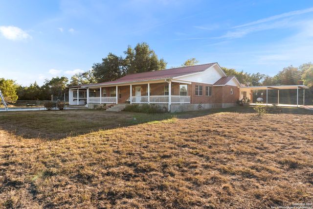 4335 Mail Route, Fischer, TX 78623