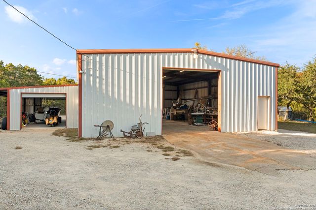 4335 Mail Route, Fischer, TX 78623