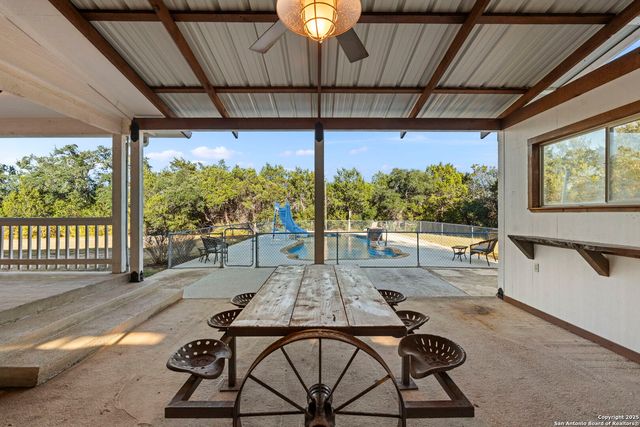 4335 Mail Route, Fischer, TX 78623