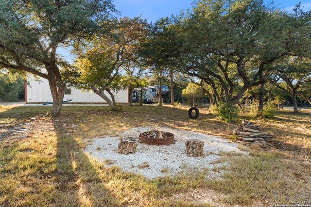 4335 Mail Route, Fischer, TX 78623