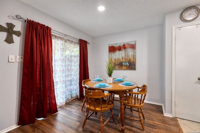 4334 Knollshire, San Antonio, TX 78247