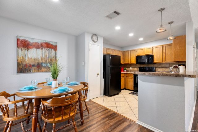 4334 Knollshire, San Antonio, TX 78247