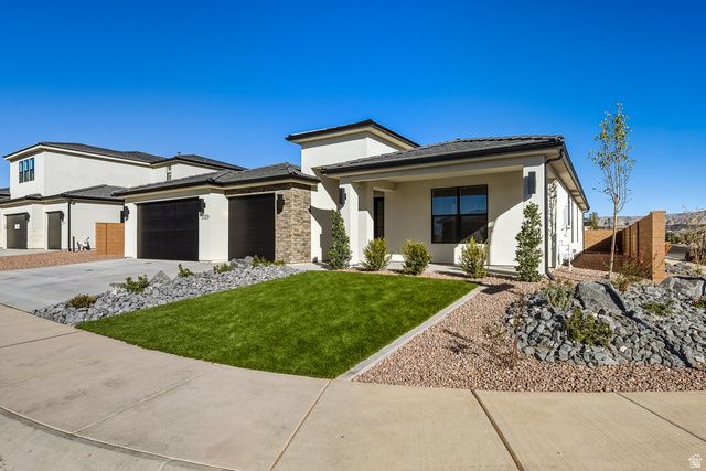 3129 S 4850 W, Hurricane, UT 84737