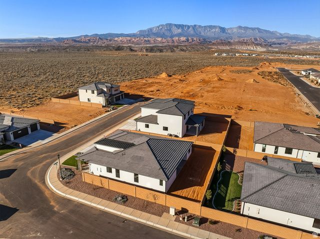 3129 S 4850 W, Hurricane, UT 84737