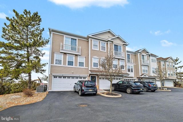 35 BAYSIDE DR, Somers Point, NJ 08244