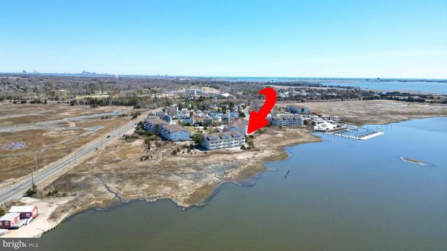 35 BAYSIDE DR, Somers Point, NJ 08244