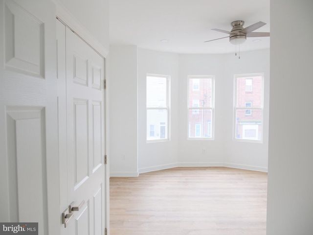 2555 N 33RD ST, Philadelphia, PA 19132