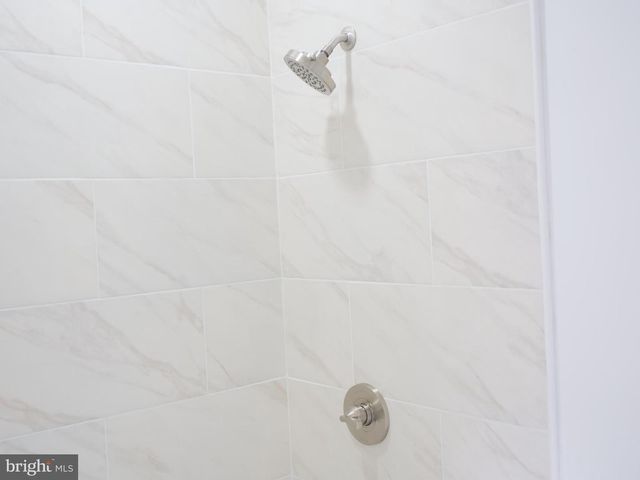 2555 N 33RD ST, Philadelphia, PA 19132