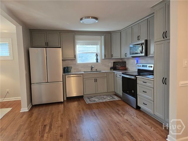 5205 Habersham Street, Savannah, GA 31405