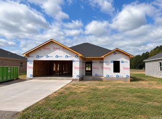 120 S Apple Street, Beebe, AR 72012