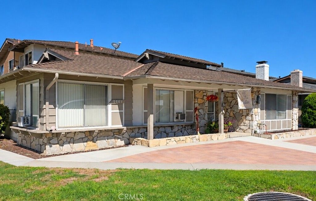 5561 Reno, Huntington Beach, CA 92649 — exterior