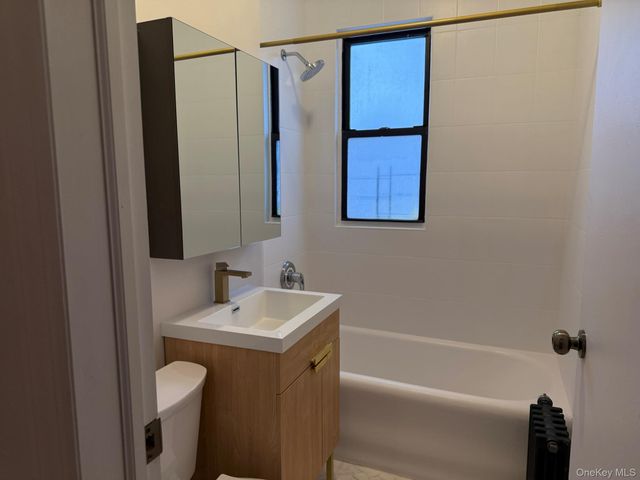 35-25 190th Street 2, Flushing, NY 11358