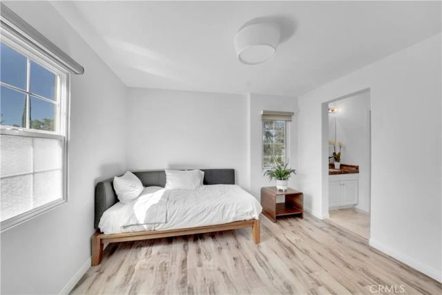 50 Clouds, Irvine, CA 92603
