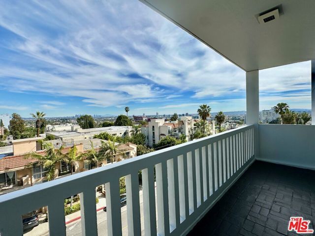 999 N Doheny Drive 408, West Hollywood, CA 90069