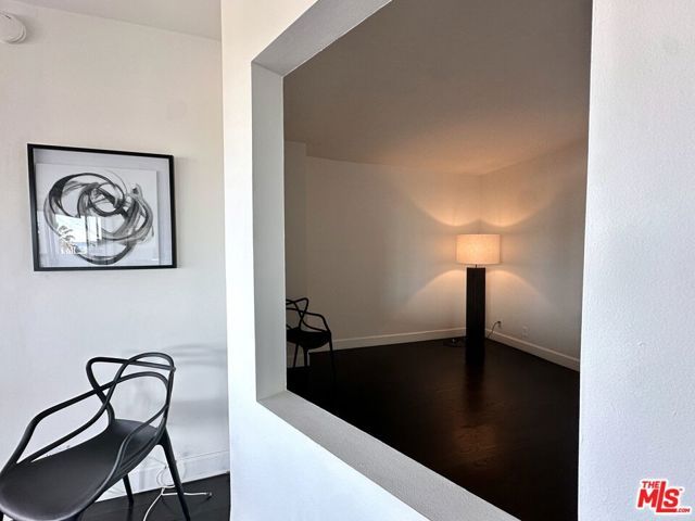 999 N Doheny Drive 408, West Hollywood, CA 90069