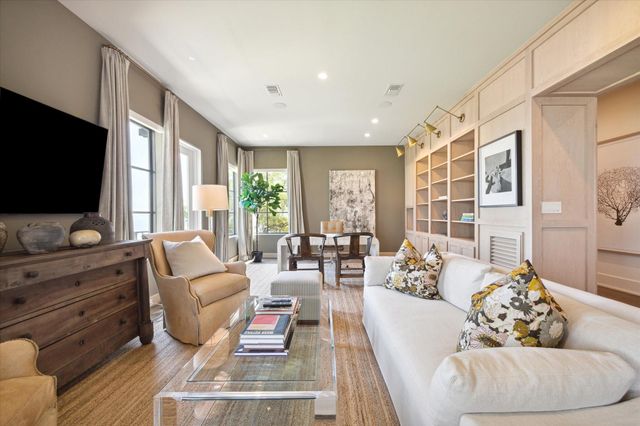 633 Quintana Roo Place, Seabrook, TX 77586