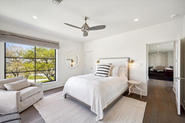 633 Quintana Roo Place, Seabrook, TX 77586