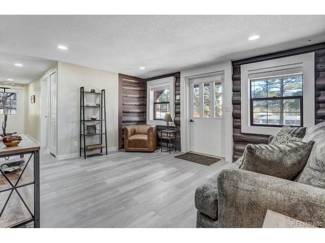 312 N West St, Woodland Park, CO 80863