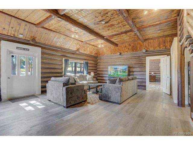 312 N West St, Woodland Park, CO 80863