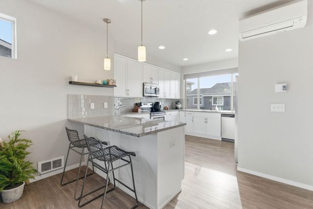 2319 W Bridge Ave, Spokane, WA 99201