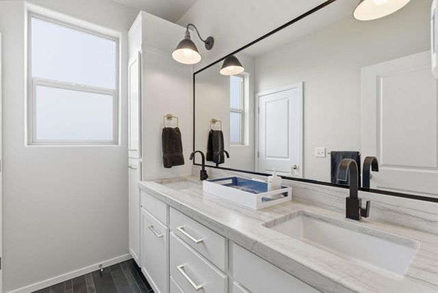 2319 W Bridge Ave, Spokane, WA 99201