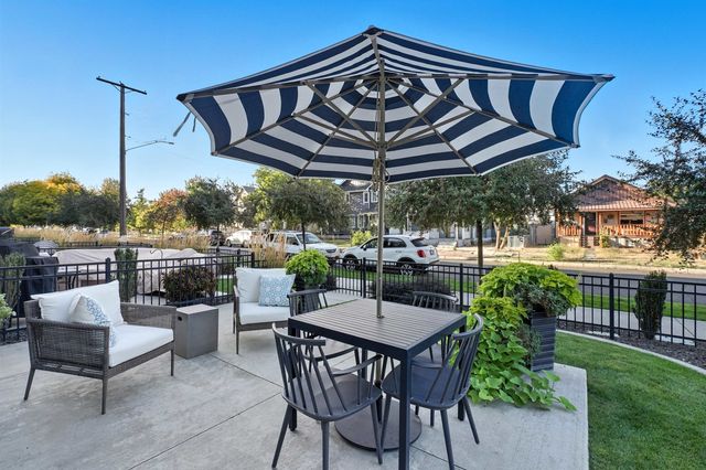 2319 W Bridge Ave, Spokane, WA 99201