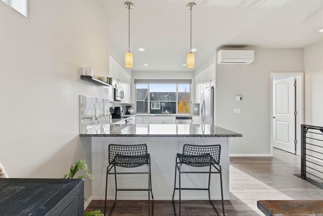 2319 W Bridge Ave, Spokane, WA 99201