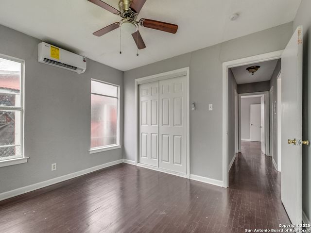 518 W ACADEMY ST, San Antonio, TX 78226