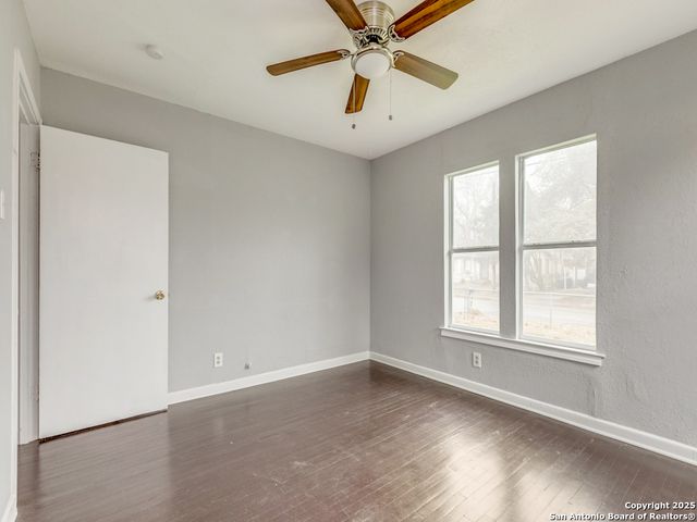 518 W ACADEMY ST, San Antonio, TX 78226