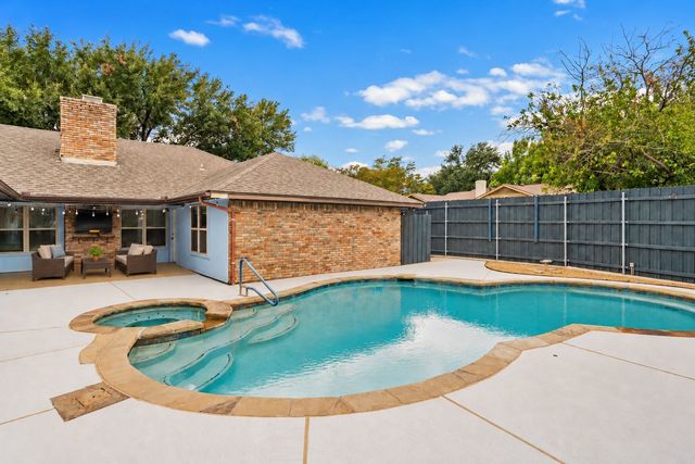 1919 Baylor Drive, Richardson, TX 75081
