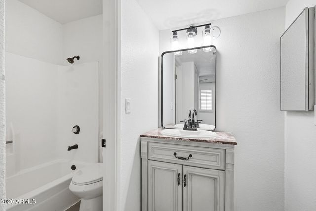 4444 E PARADISE VILLAGE Parkway N 252, Phoenix, AZ 85032