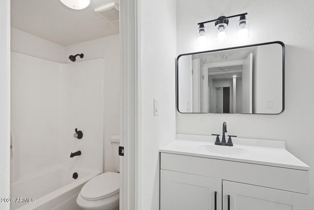 4444 E PARADISE VILLAGE Parkway N 252, Phoenix, AZ 85032