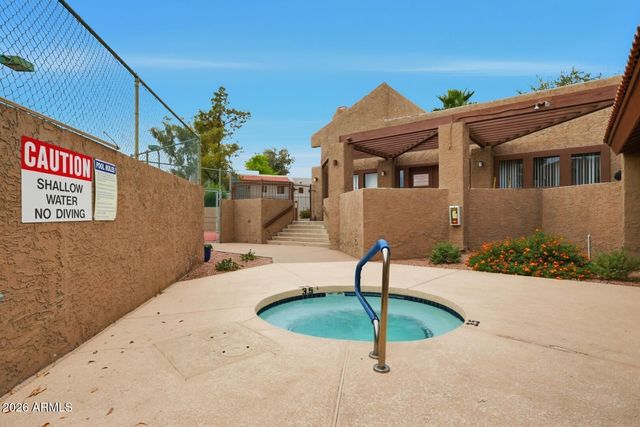 4444 E PARADISE VILLAGE Parkway N 252, Phoenix, AZ 85032
