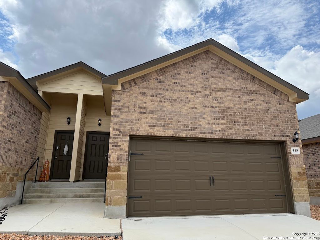 448 Emma Dr, New Braunfels, TX 78130